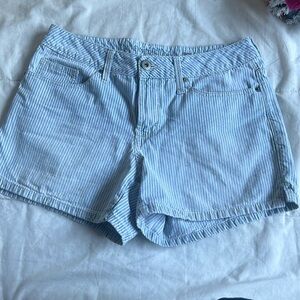 Jean shorts with stripes